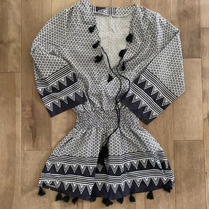 Women’s Boho Tassel Dress Black/White Size XL, never worn